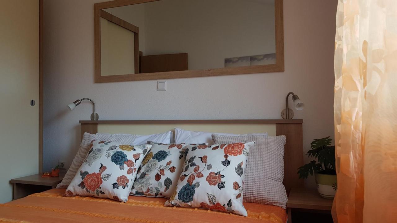 Apartmani Villa Lilliana Tribalj エクステリア 写真