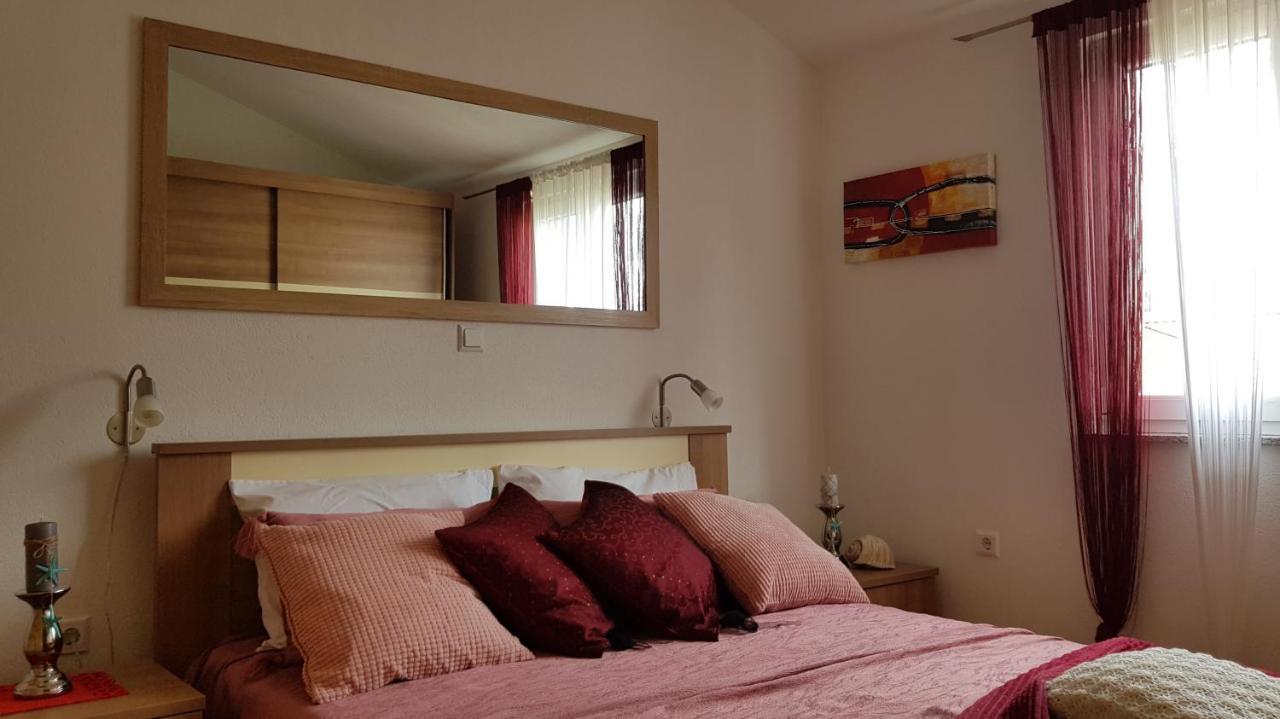 Apartmani Villa Lilliana Tribalj エクステリア 写真