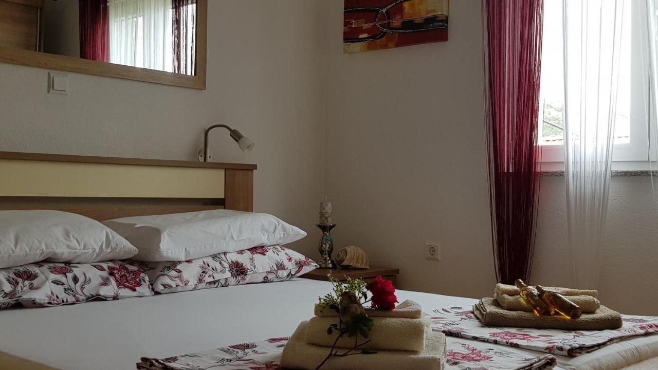 Apartmani Villa Lilliana Tribalj エクステリア 写真
