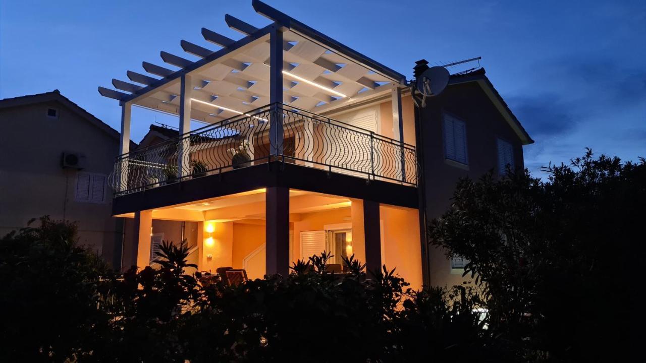 Apartmani Villa Lilliana Tribalj エクステリア 写真