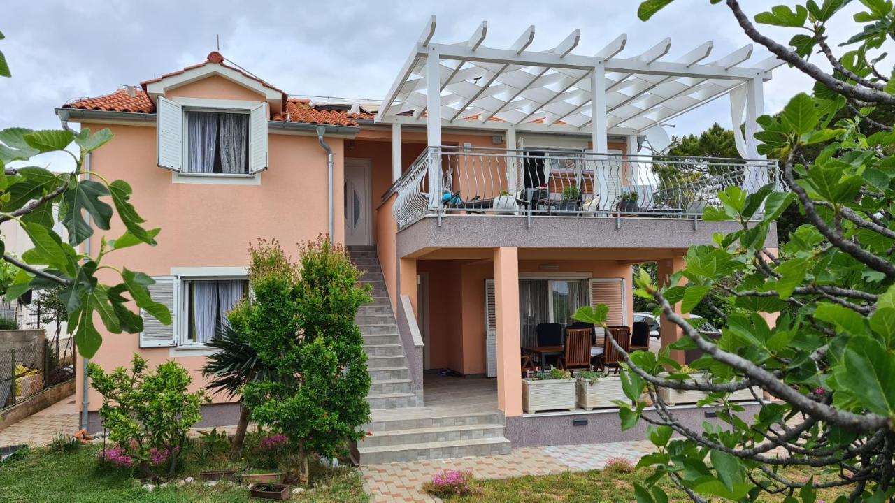 Apartmani Villa Lilliana Tribalj エクステリア 写真
