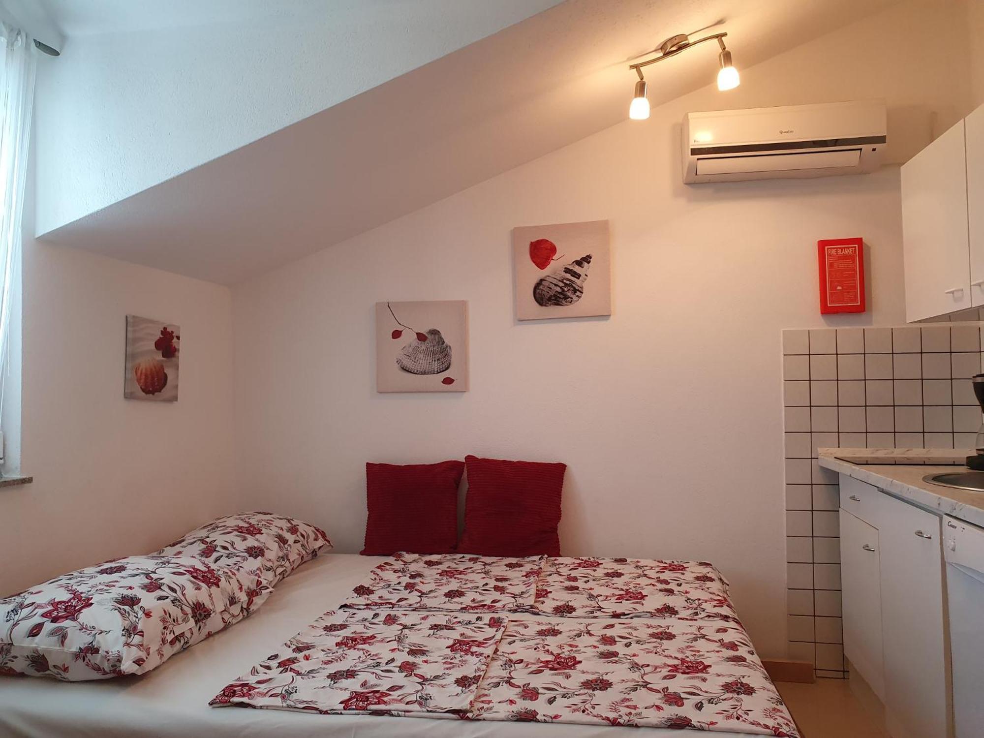 Apartmani Villa Lilliana Tribalj エクステリア 写真